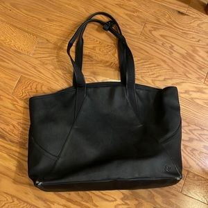 Lululemon black structured shopper tote bag